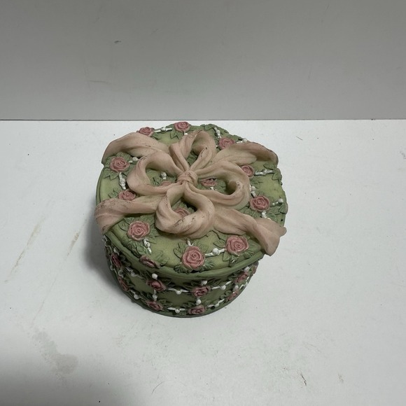 Other - Beautiful Green And Pink Rose & Ribbon Trinket Box‎ Hand Painted 3"